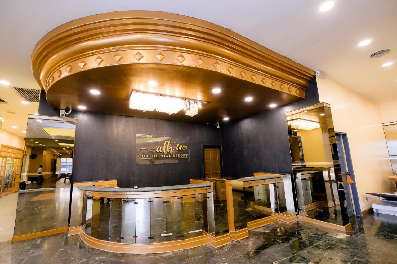 Super Oyo Capital O 90146 Alh Continental Resort Karak Экстерьер фото