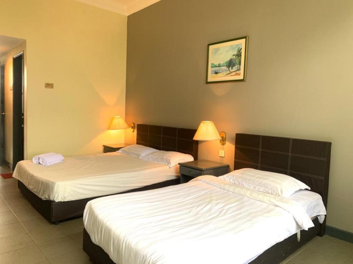 Super Oyo Capital O 90146 Alh Continental Resort Karak Экстерьер фото