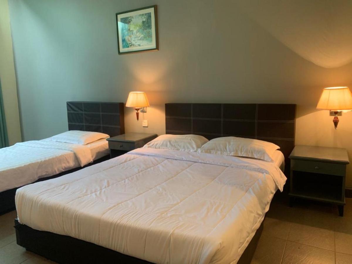 Super Oyo Capital O 90146 Alh Continental Resort Karak Экстерьер фото
